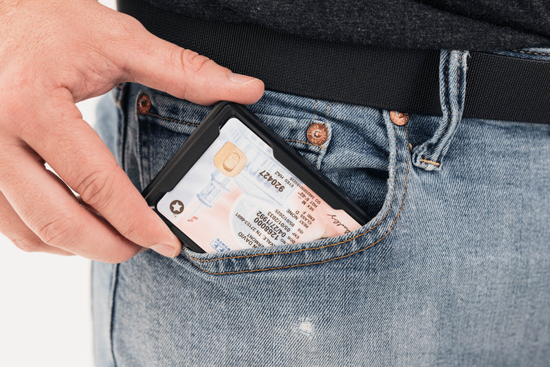 Groove Wallet ID Holder